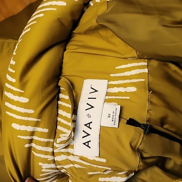 AVA & VIV GREEN DIAMOND LADIES SHORT PUFFER HOODIE JACKET SIZE 3X - Picture 15 of 16